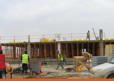 OBRA DEL PARKING LA MARINA